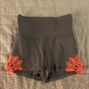 Aerie yoga shorts